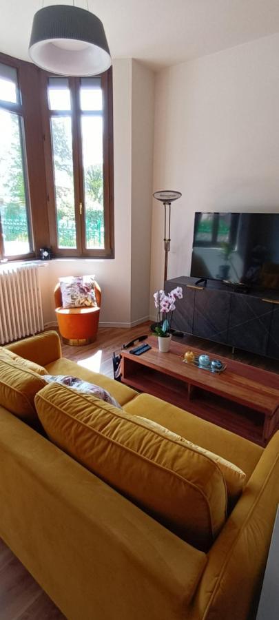 Castel De Satoya Apartment แบลฟอร์ ภายนอก รูปภาพ
