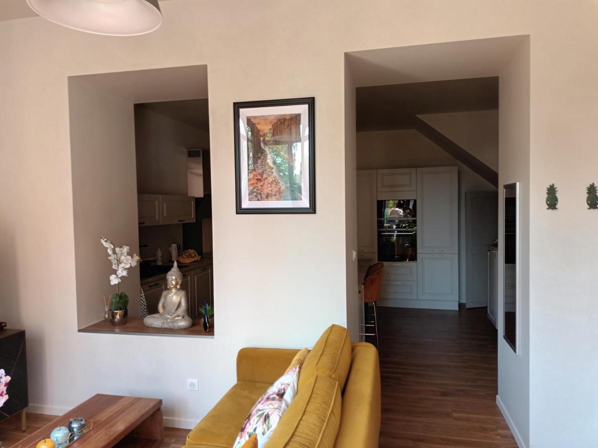 Castel De Satoya Apartment แบลฟอร์ ภายนอก รูปภาพ